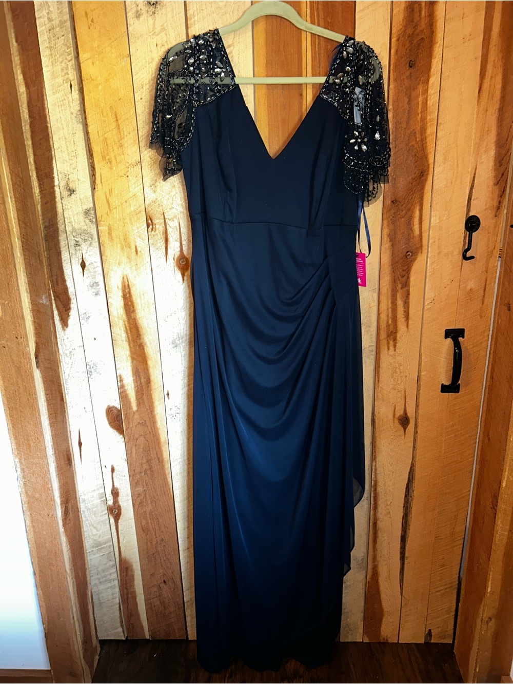 Elegant Navy Evening Gown with Beaded Cap Sleeves